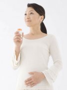 高齡追生 試管懷孕嬰兒技高一籌