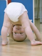 紙尿褲怎么穿對(duì)寶寶更健康